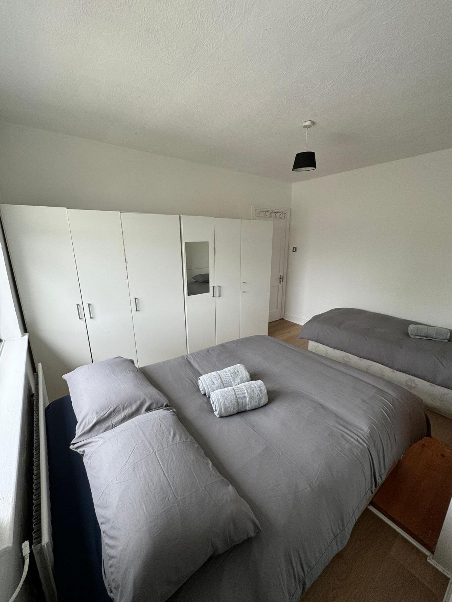 Nice Triple Room At 2 Iveragh Rd-7 Dublin Ngoại thất bức ảnh